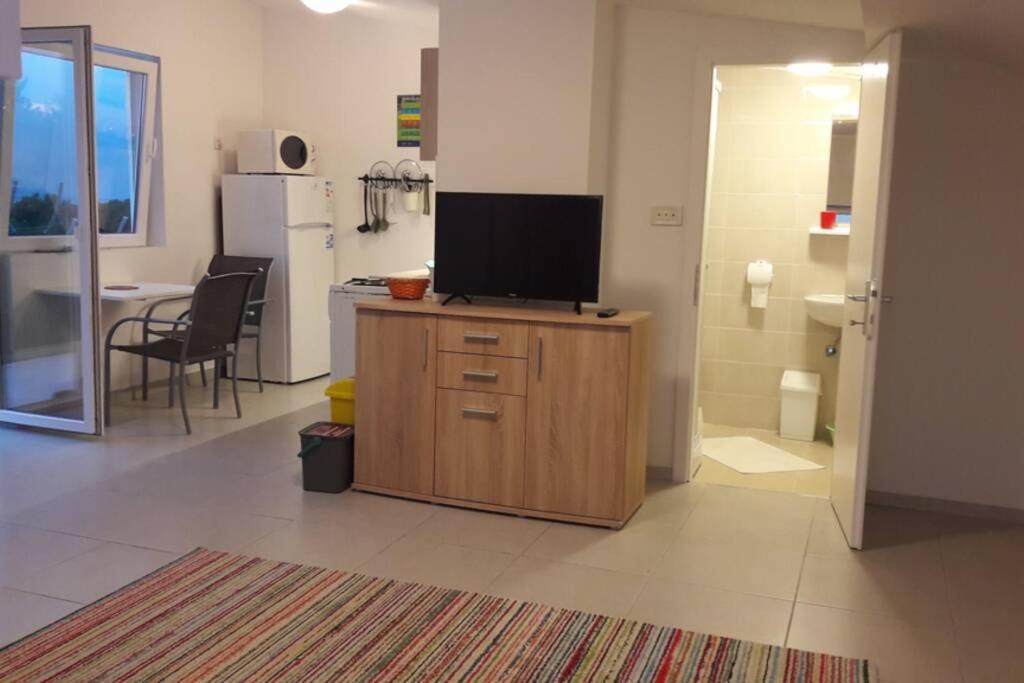 Apartment- Family Studio Malinska Extérieur photo
