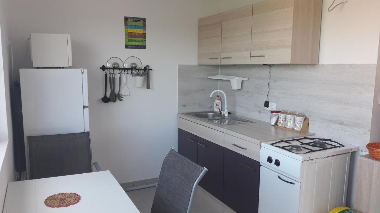 Apartment- Family Studio Malinska Extérieur photo